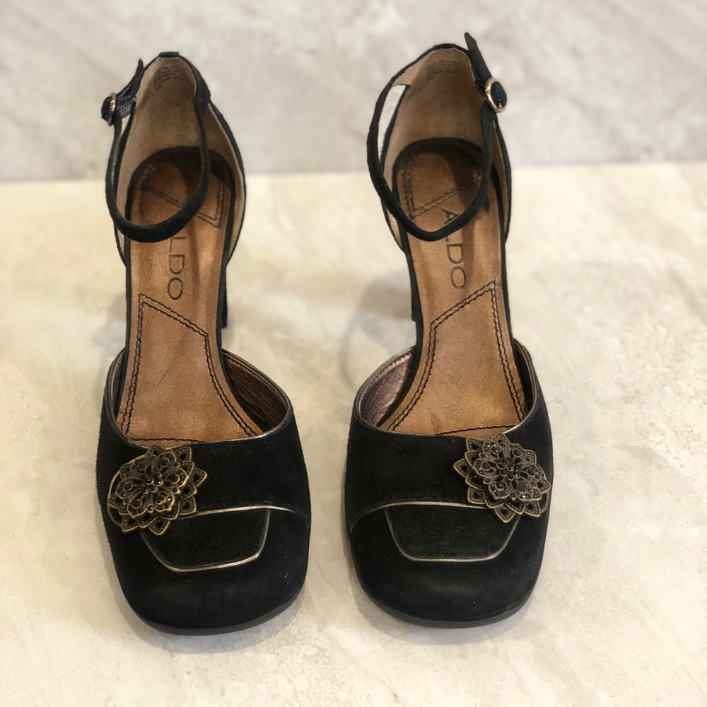 Squared-toe Aldo Block Heels